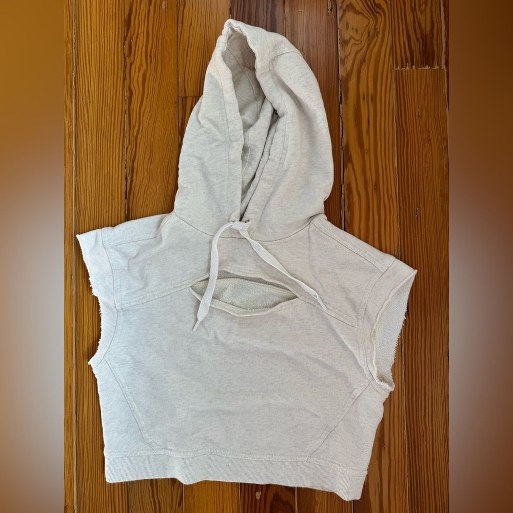 Offline by Aerie Sleeveless Hooded Crop Top